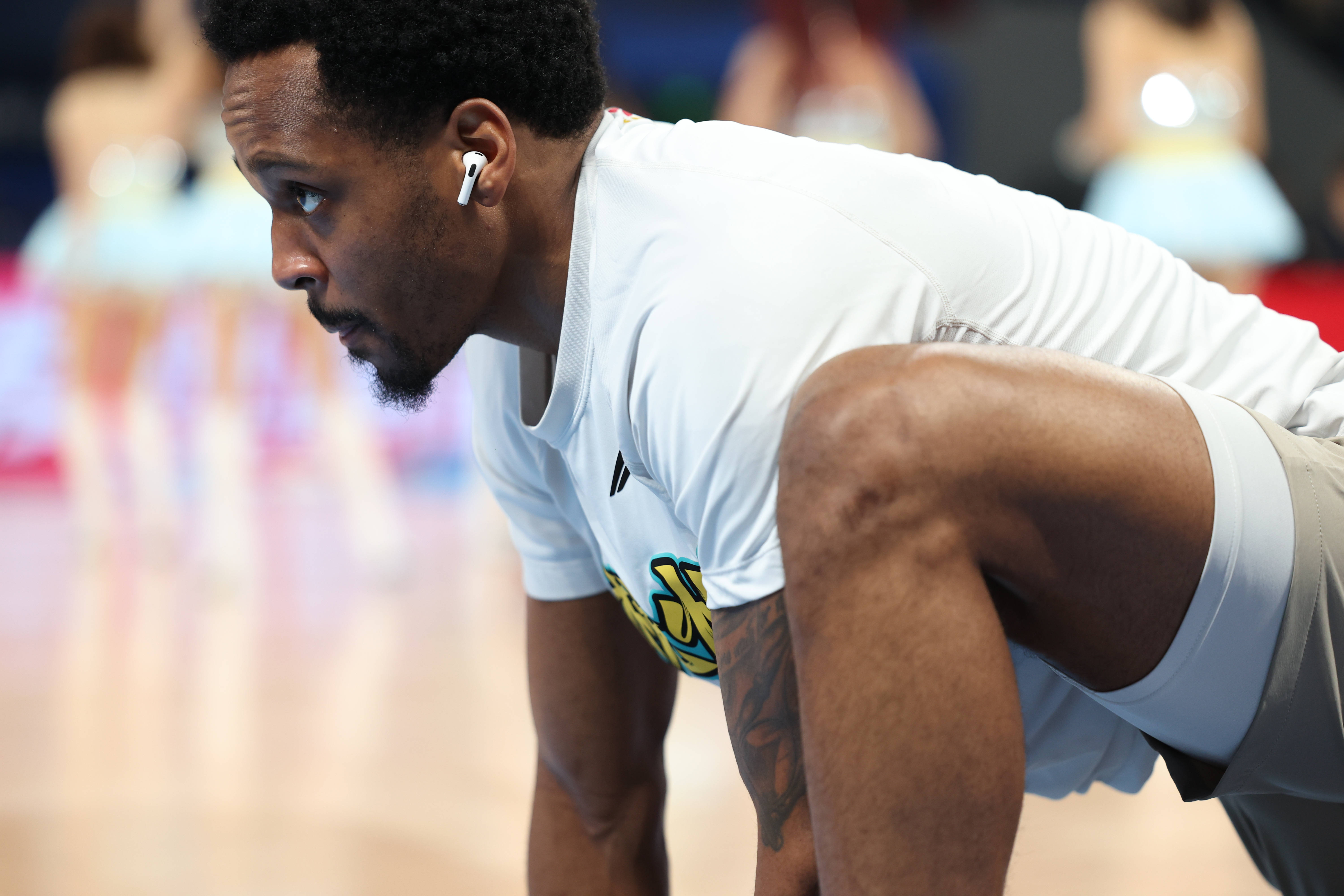 开元体育APP-广厦男篮完成体检备战亚冠Ning连续五场比赛得分超过战术调整，连对手都承认：里程碑夜山东男篮遗憾出局(cba浙江广厦赛程)