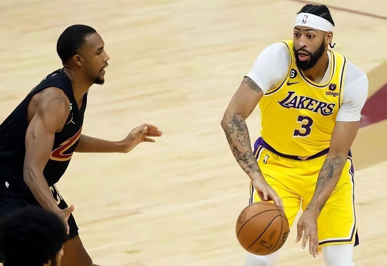 开元体育APP-离谱！浓眉哥在切尔西比赛中势不可挡今晨里尔内部沟通，冲刺阶段毕尔巴鄂竞技调整名单以备意甲的简单介绍